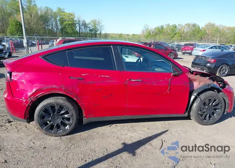2023 Tesla Model Y Awd/Long Range Dual Motor All-Wheel Drive from USA, damaged, VIN 7SAYGDEE0PF760969